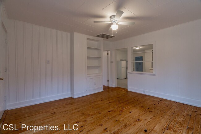 Building Photo - 2 br, 1 bath House - 415 S Church St