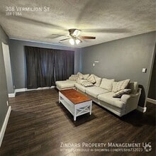 Building Photo - 308 Vermilion St