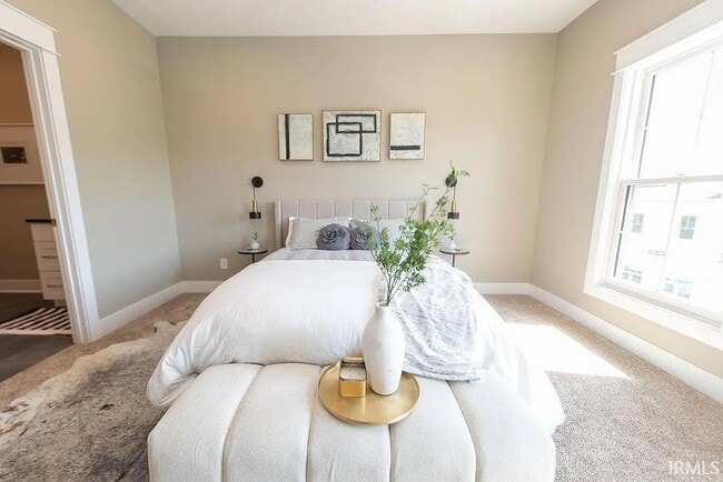 Foto del edificio - Brand New Townhome in Renwick across from ...