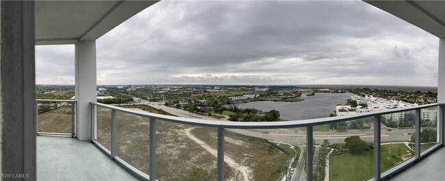 Foto del edificio - 2000 Metropica Wy