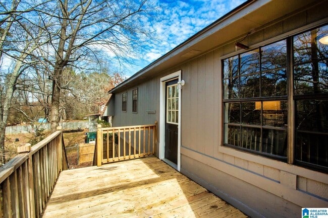 Building Photo - 118 Fox Hollies Blvd