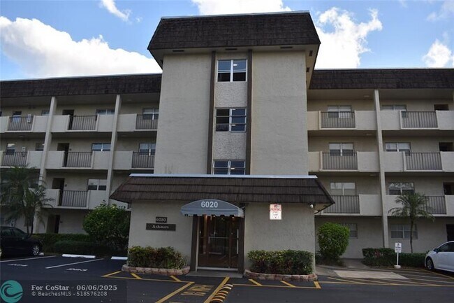 Foto del edificio - 6020 NW 44th St