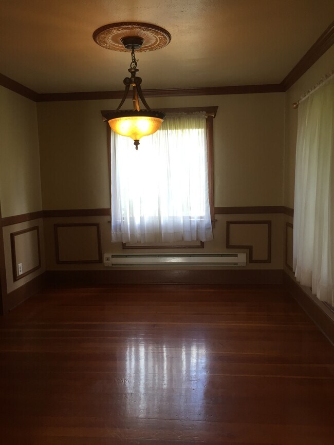 Foto del edificio - 105 125th St E