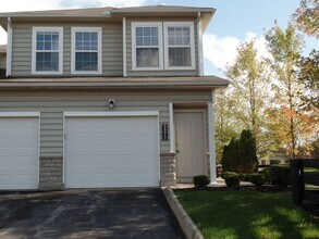 Building Photo - 5353 Nottinghamshire Ln