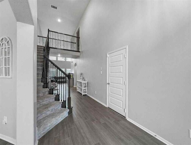 Building Photo - 3822 Venosa Ct