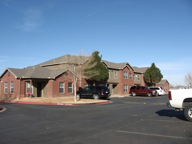 Building Photo - Arbor Terrace Town Homes