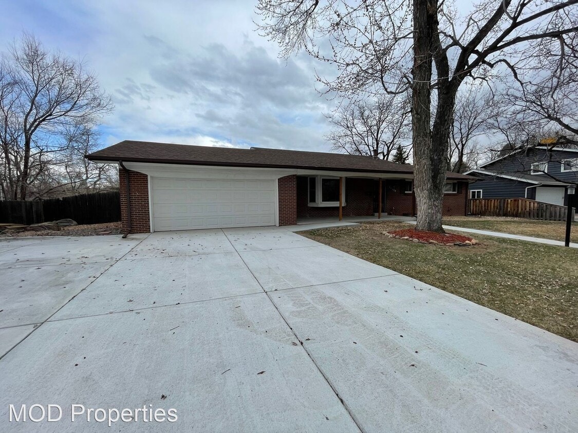 5 br, 3 bath House 11770 W 29th Place House Rental in Lakewood, CO
