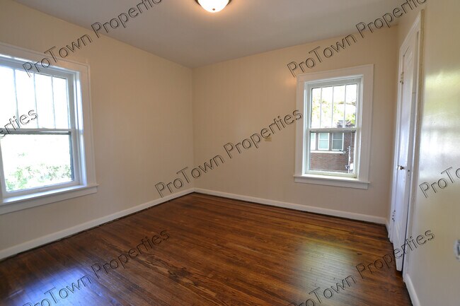 Foto del edificio - 757 Jasper St