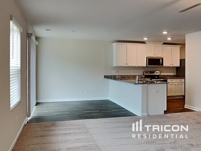 Foto del edificio - 2124 Southlea Dr