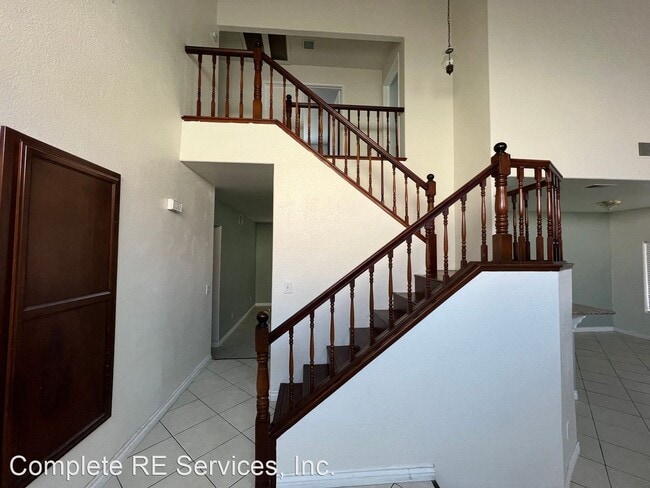 Building Photo - 4 br, 2.5 bath House - 16547 War Cloud Dr.