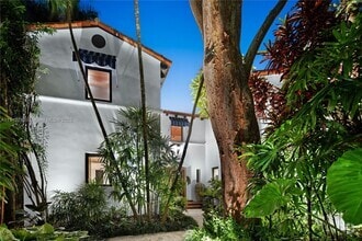 Building Photo - 56 S Hibiscus Dr