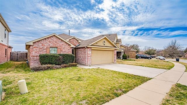 Foto del edificio - 621 Saddleway Dr