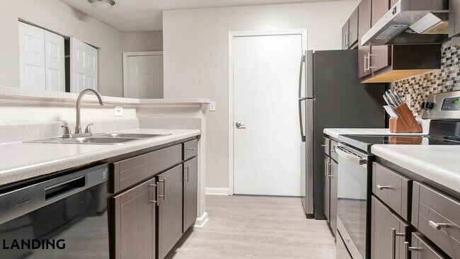 Foto del edificio - 3470 Mt Zion Rd