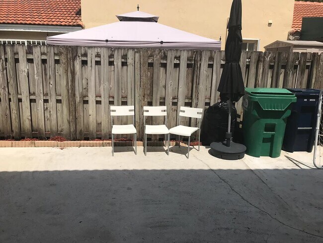 Foto del edificio - 336 NW 114th Ave