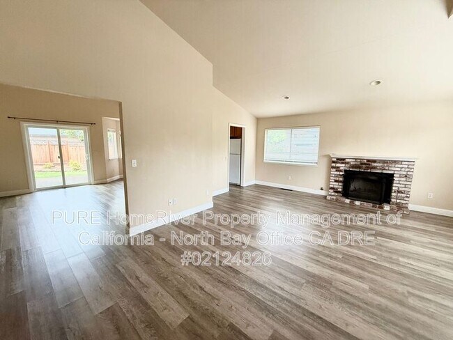 Foto del edificio - 8878 Lebec Ln