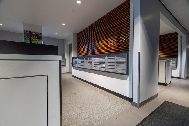 Building Photo - 235 W Van Buren St