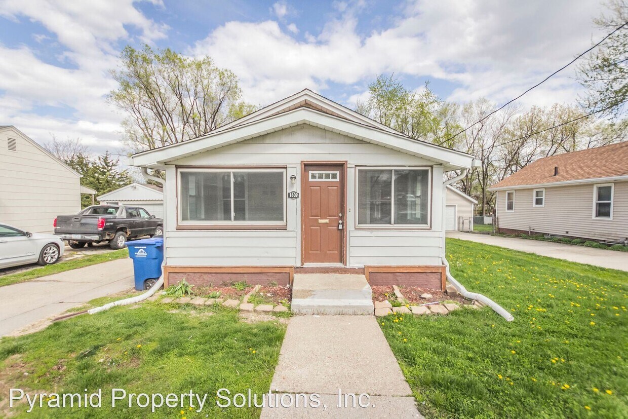 Primary Photo - 2 br, 1 bath House - 1809 Lay St.
