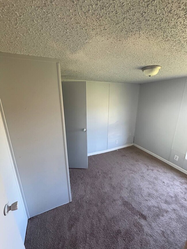 Foto del edificio - 132 Wyles Ln