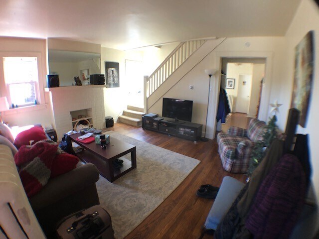 Foto del edificio - 2344 Sherbrook St