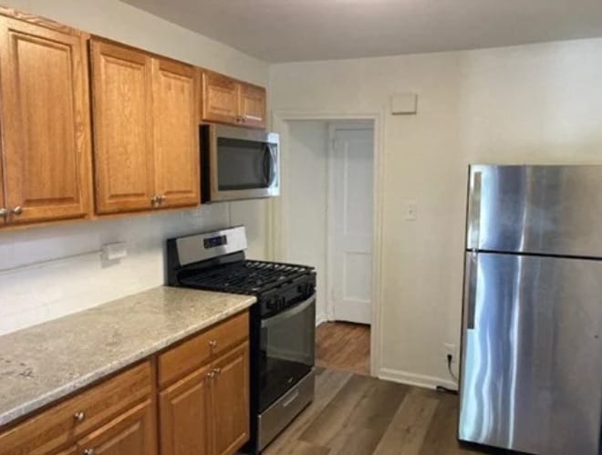 Primary Photo - Browning & Pacific Apartments