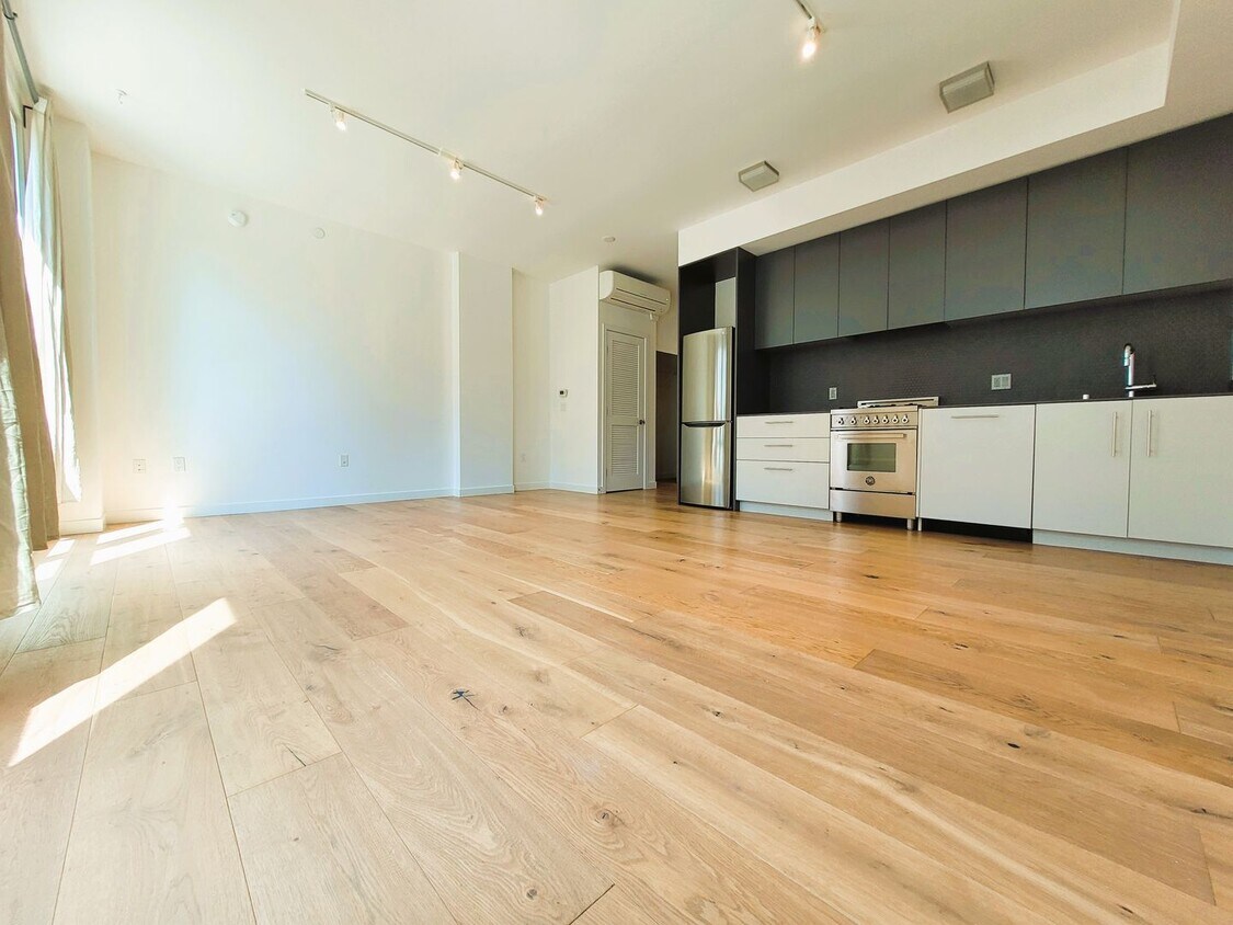 Primary Photo - Newer Studio Condominium Built-in 2016 wit...