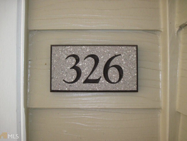 Building Photo - 326 Pembroke Cir