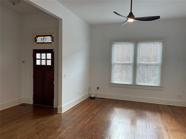 Building Photo - 744 Highland Ave NE
