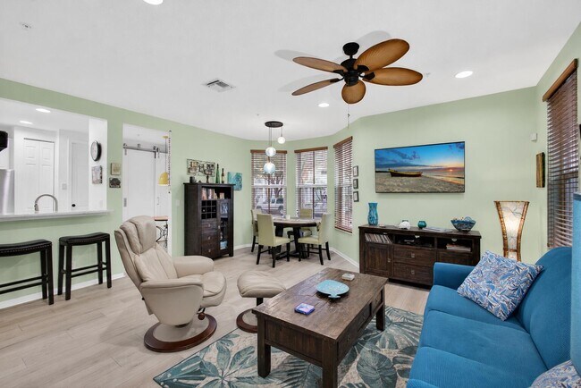 Foto del edificio - 4345 Parkside Dr
