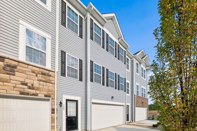 Foto del edificio - 119 Red Willow Dr
