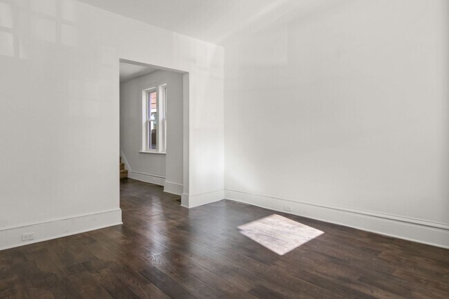Foto del edificio - Coming Soon! Inviting 3 Bedroom, 1.5 Bathr...
