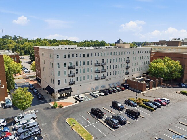 Foto del edificio - 445 Providence Main St NW