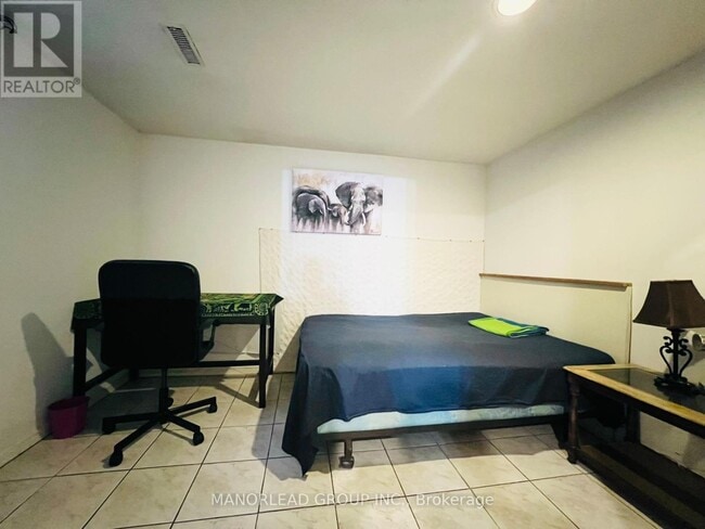 Building Photo - 13 Brian Dr