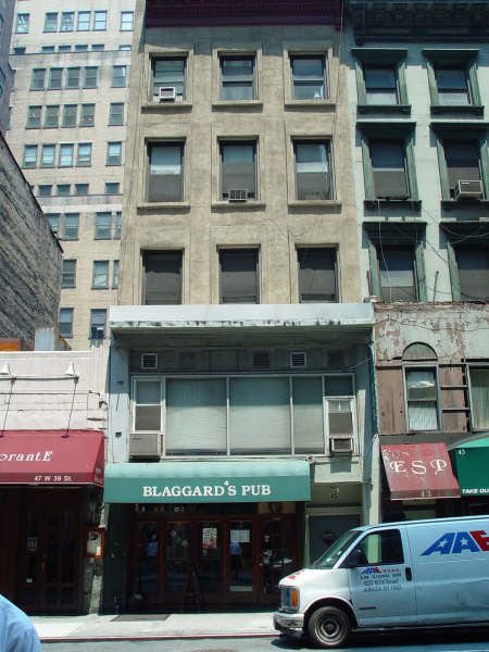 Building Photo - 45 W 39th St