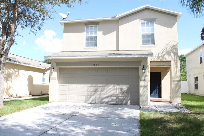 Building Photo - 7840 Carriage Pointe Dr