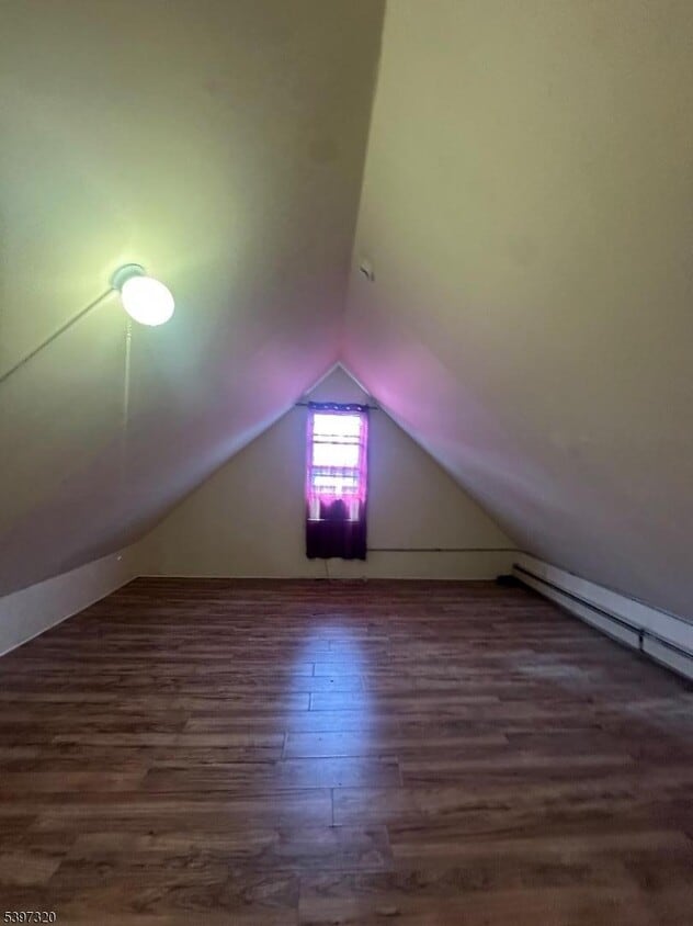 Foto principal - 205 Parker Ave