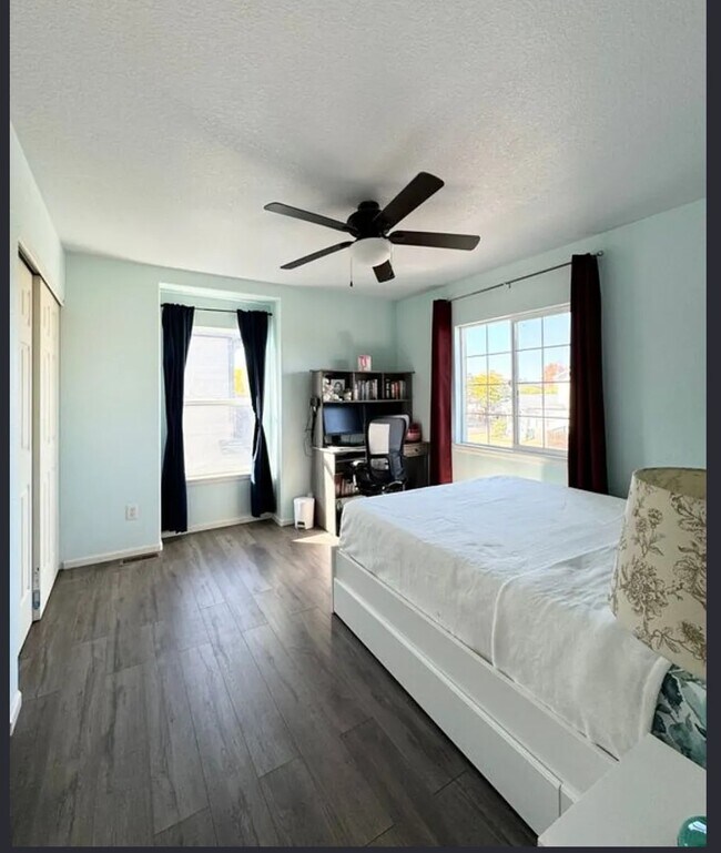 Building Photo - 15466 E 101st Pl