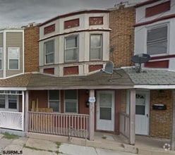 Building Photo - 2021 Grant Ave