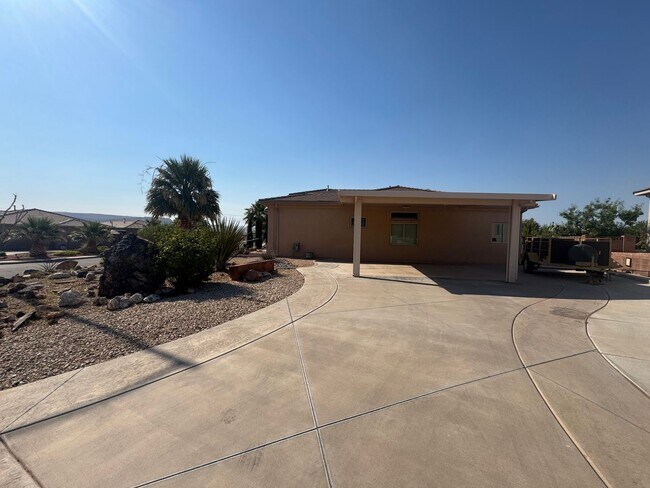 Building Photo - Beautiful 3 bed 2 bath Home!