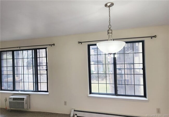 Building Photo - 50 Aiken St