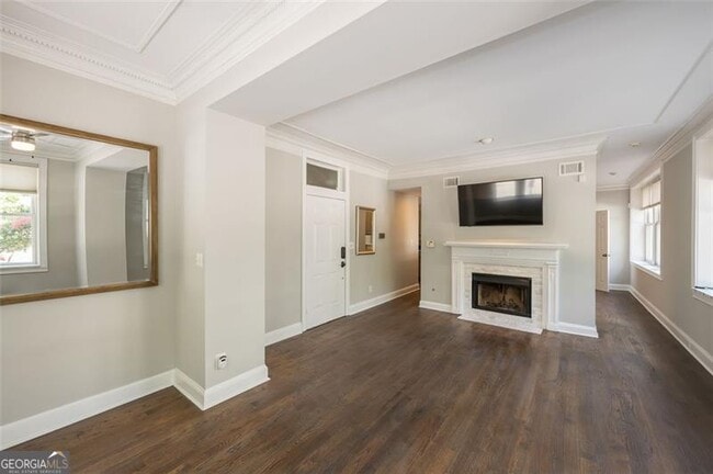 Building Photo - 1116 Piedmont Ave NE