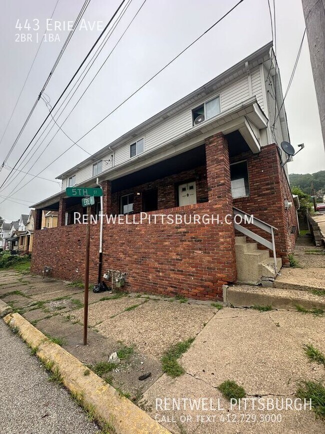 Building Photo - 443 Erie Ave