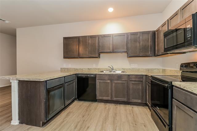 Foto principal - 5541 Eagle Point Dr