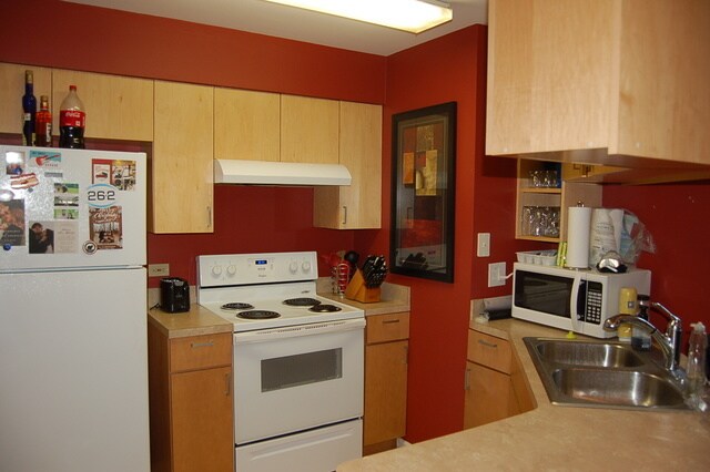 Building Photo - 1255 Wyndham Dr