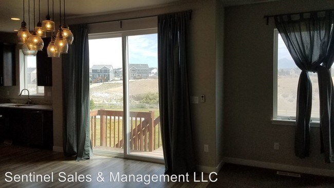 Foto del edificio - 3 br, 2.5 bath House - 7664 N Evans Ranch Dr.