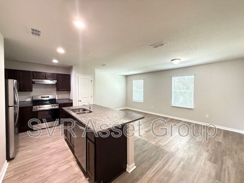 Primary Photo - 6468 Sweetbay Ln