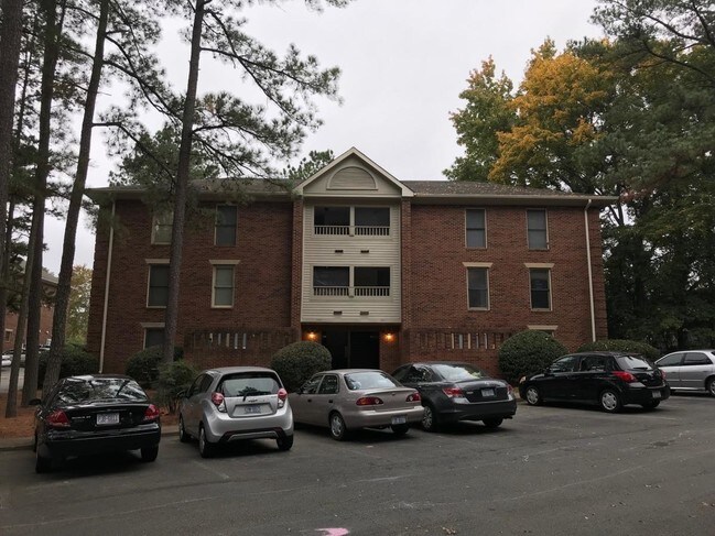 3532 Ivy Commons Dr Unit 201 Raleigh Nc 27606 Condo For Rent