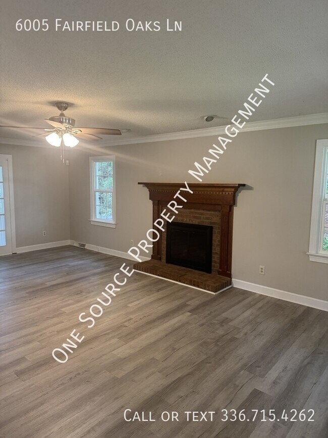 Building Photo - 6005 Fairfield Oaks Ln