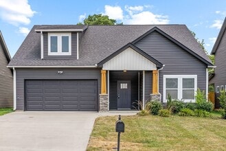 Building Photo - 1149 Eagle's View Dr