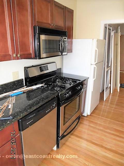 Building Photo - 297 Nahant Rd