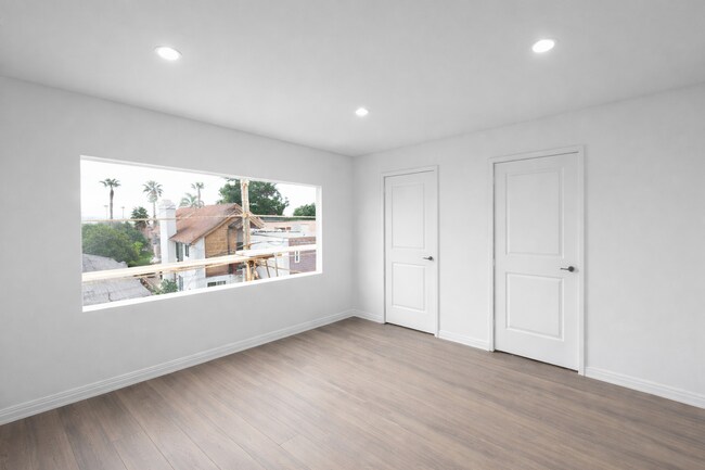 Foto del edificio - 2157 Balboa Ave